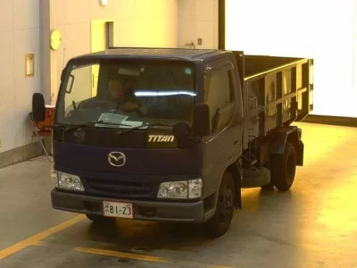 Mazda TITAN