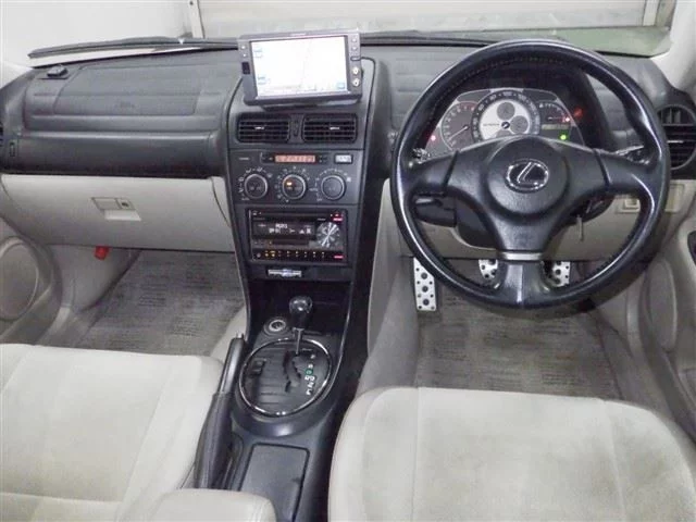 Toyota ALTEZZA WAGON