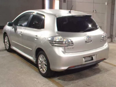 Toyota BLADE