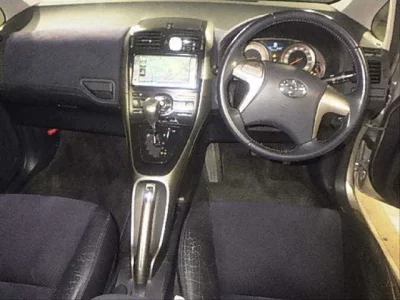 Toyota BLADE