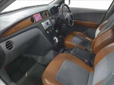 Mitsubishi AIRTREK