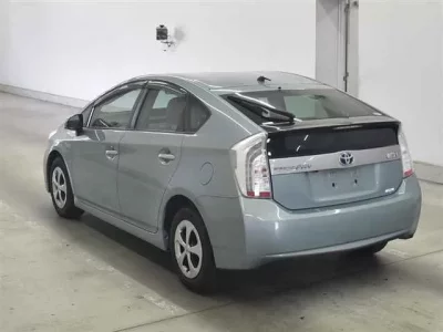 Toyota PRIUS PHV