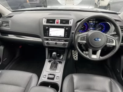 Subaru LEGACY B4