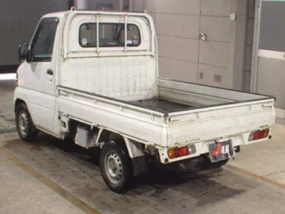 Nissan CLIPPER TRUCK
