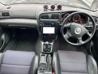 Subaru LEGACY B4