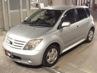 Toyota IST