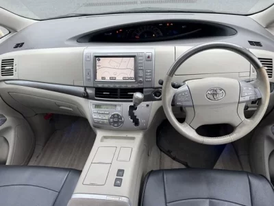 Toyota ESTIMA HYBRID
