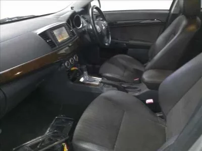 Mitsubishi GALANT FORTIS