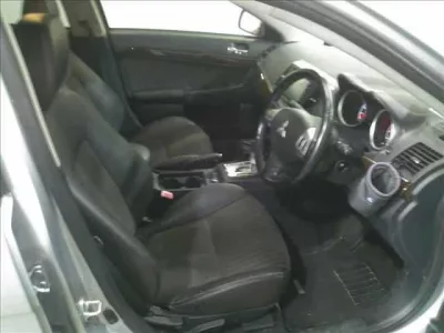 Mitsubishi GALANT FORTIS