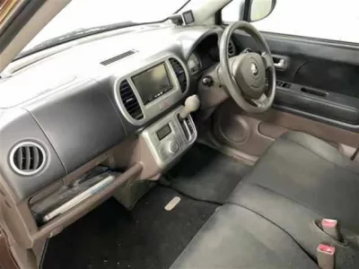 Suzuki MRWAGON