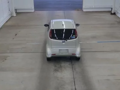 Subaru R2