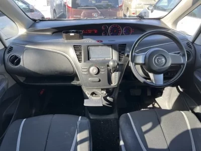 Mazda BIANTE
