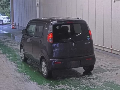 Suzuki MRWAGON