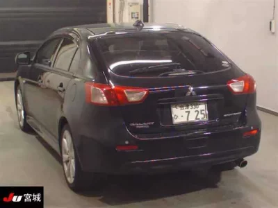 Mitsubishi GALANT FORTIS