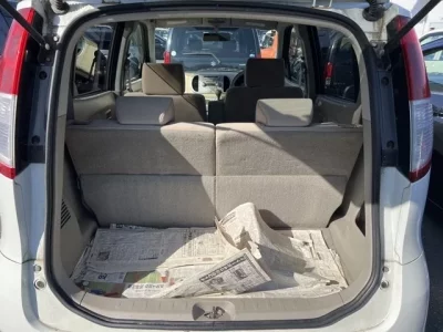 Suzuki MRWAGON