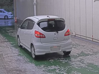 Suzuki CERVO