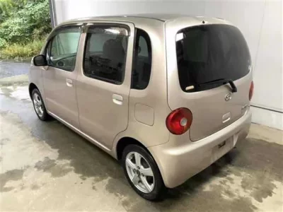 Daihatsu MOVE LATTE