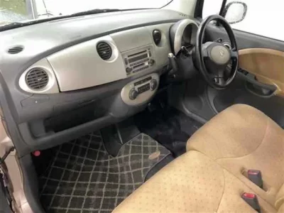 Daihatsu MOVE LATTE
