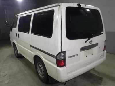 Nissan VANETTE VAN