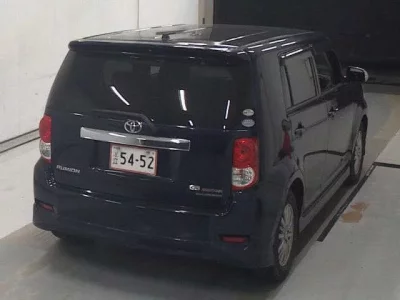 Toyota COROLLA RUMION