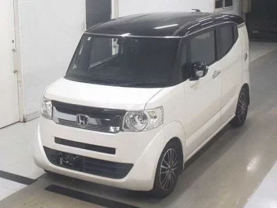 Honda N BOX SLASH