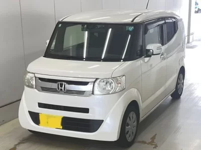 Honda N BOX SLASH