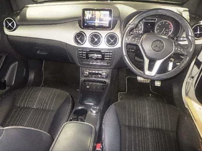 Mercedes-Benz B CLASS
