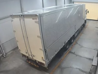 Mitsubishi FUSO TRUCK