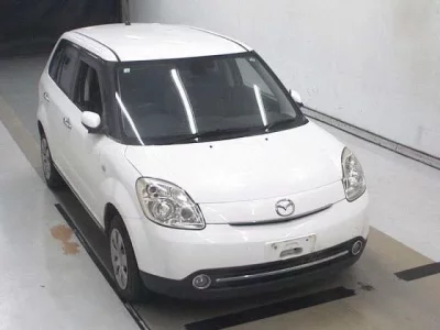 Mazda VERISA