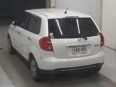 Mazda VERISA