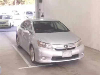 Lexus HS