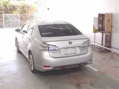 Lexus HS