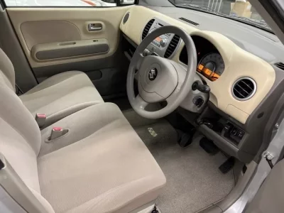 Suzuki MRWAGON