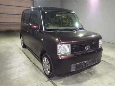 Toyota PIXIS SPACE