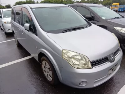 Nissan LAFESTA