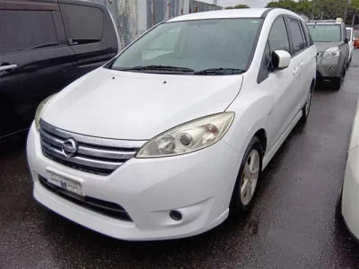Nissan LAFESTA