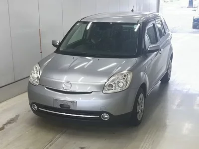 Mazda VERISA