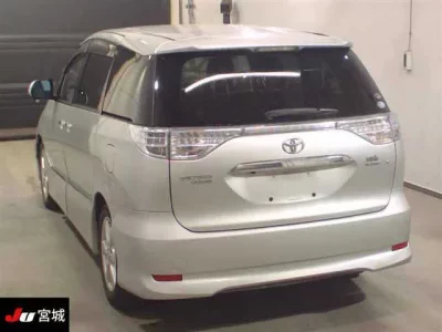 Toyota ESTIMA HYBRID