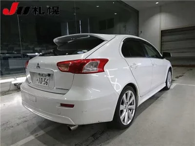 Mitsubishi GALANT FORTIS