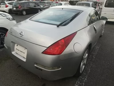 Nissan FAIRLADYZ