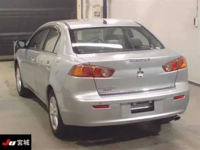 Mitsubishi GALANT FORTIS