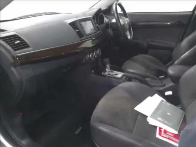 Mitsubishi GALANT FORTIS