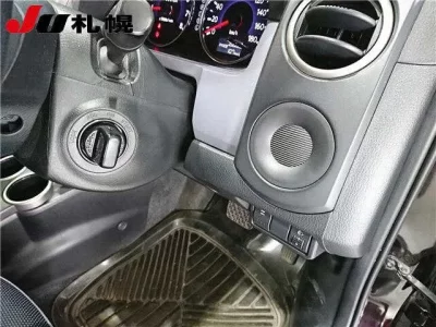 Mazda VERISA