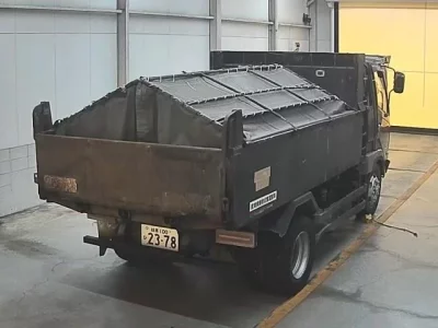 Mitsubishi FUSO FIGHTER