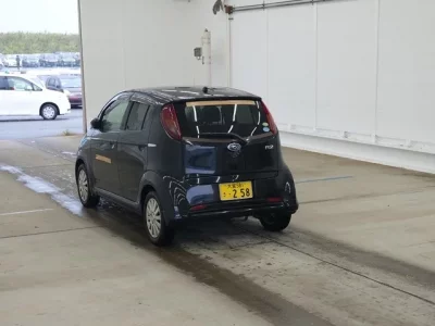 Subaru R2