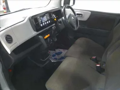 Suzuki MRWAGON