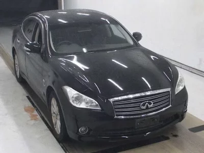 Nissan FUGA