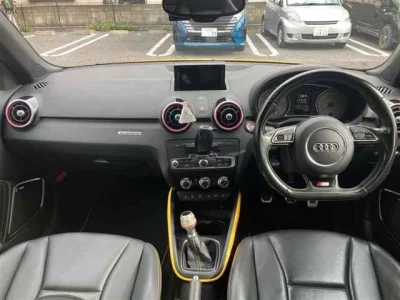 Audi S1