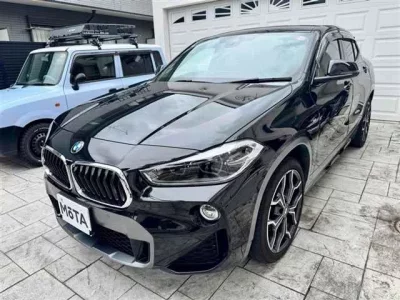 BMW X2