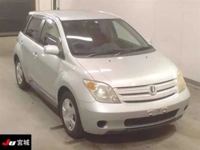 Toyota IST